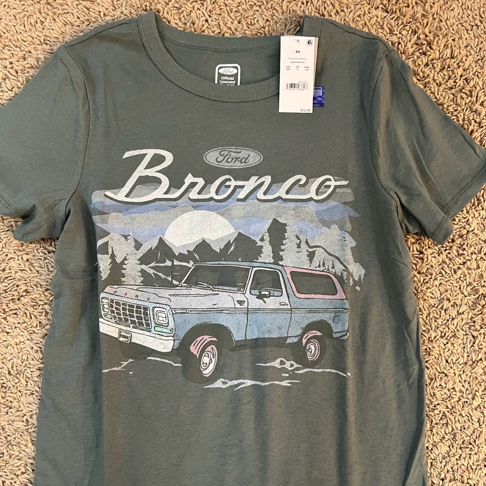 Ford Bronco Unisex Short Sleeve Shirt Size X-small NWT
